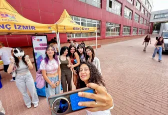 Büyükşehir üniversite öğrencilerini yalnız bırakmadı: ‘Kampüsteyiz’ 