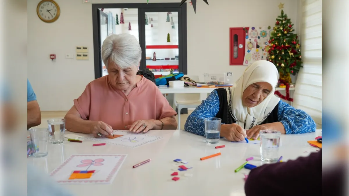 Gaziemir Belediyesi Alzheimer hastalarını yalnız bırakmadı  haberinin görseli