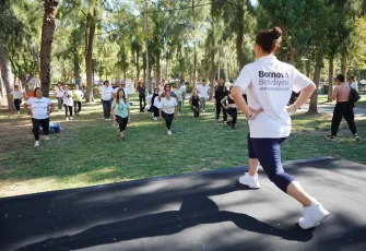 Hareketlilik Haftası hareket getirdi: Bornova’da renkli etkinliklerle kutlandı! 