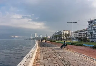 İzmir’de bulutlu günler: Bu hafta hava nasıl olacak?