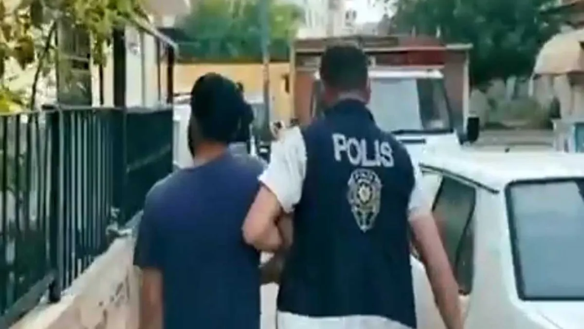 18 ilde siber suçlarla operasyon: 55 şüpheli tutuklandı! haberinin görseli
