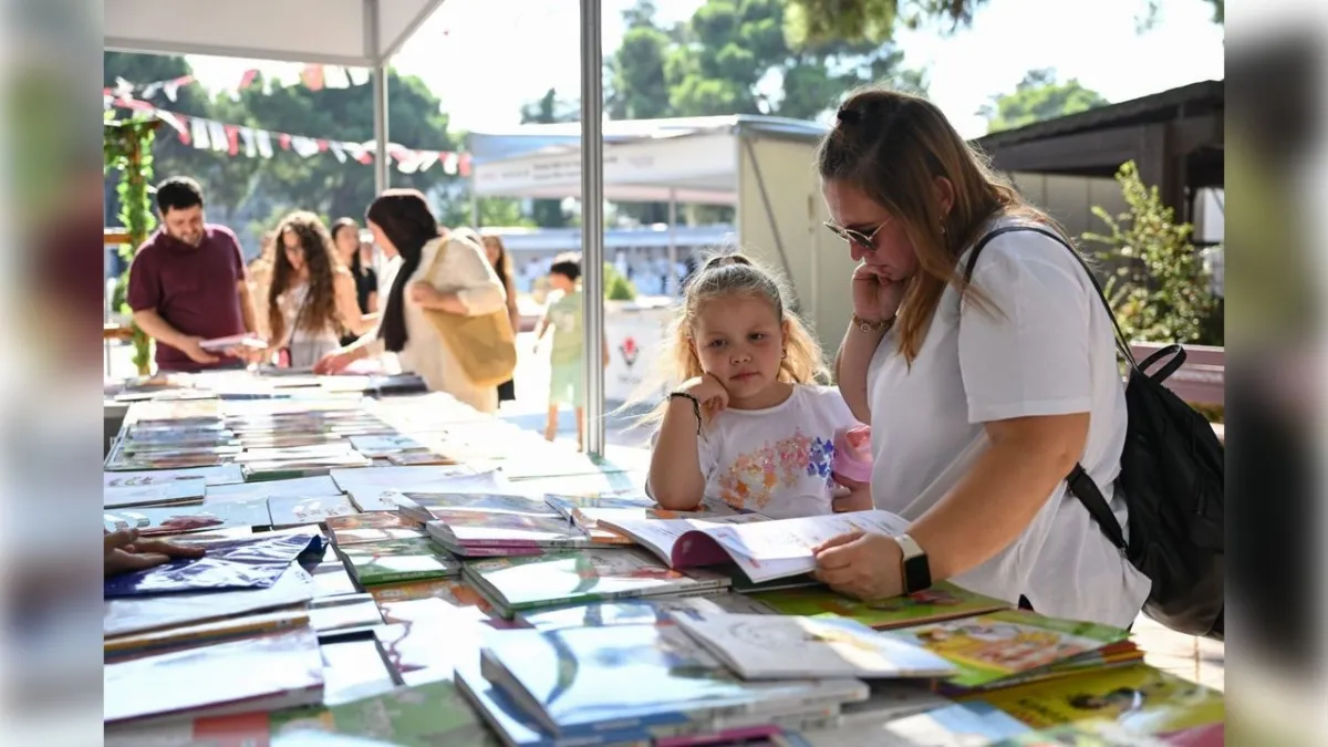 Bornova’da 6. Kitap Günleri başlıyor: Edebiyat dolu 10 gün haberinin görseli