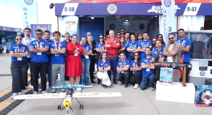 Ege Üniversitesi, TEKNOFEST 2025’te büyük başarıya imza attı: 81 takım, 13 finalist