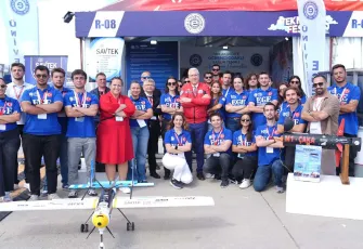 Ege Üniversitesi, TEKNOFEST 2025’te büyük başarıya imza attı: 81 takım, 13 finalist