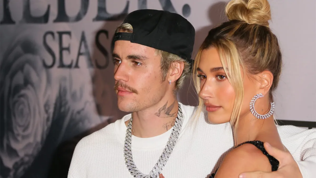 Justin Bieber’dan eşi ve oğluyla mutlu aile fotoğrafları haberinin görseli