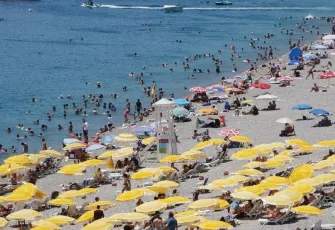 Savaş engel olamadı: Rusya, Antalya turizminde yine 1 numara
