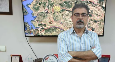 Sözbilir: Sındırgı'daki depremlerin nedeni ölü fayların yeniden etkin hale gelmesi
