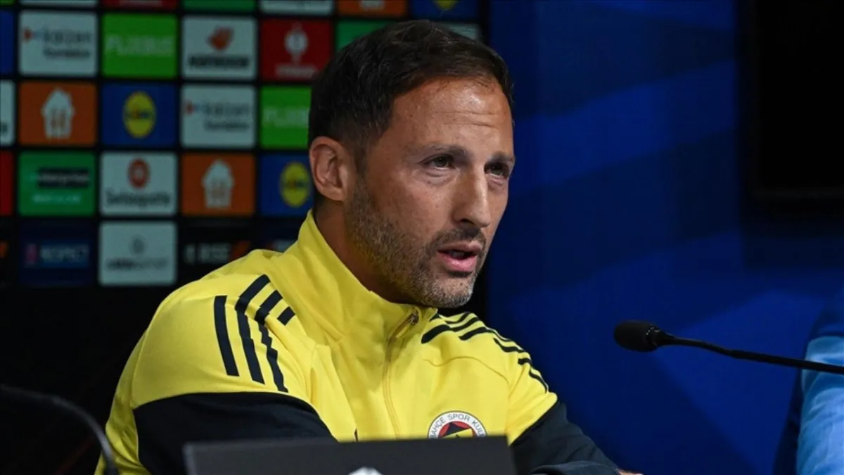 Tedesco’dan Fenerbahçe itirafı: “İstediğim seviyeden çok uzağız!” haberinin görseli