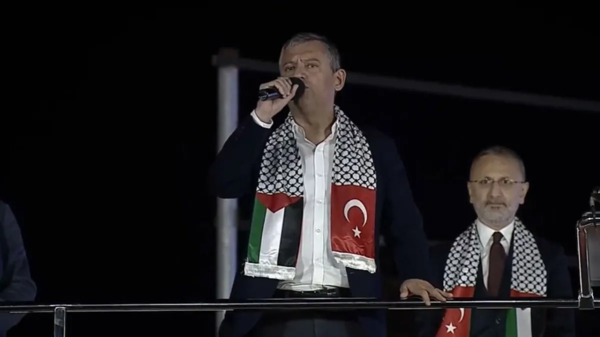 Eyüpsultan’da Filistin’e destek mitingi: Özel’den Cumhurbaşkanı Erdoğan’a çarpıcı mesaj, babacan’dan trump’a sert çıkış haberinin görseli