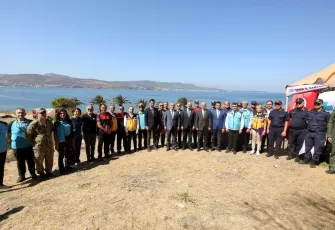 İzmir’de gerçeğini aratmayan deprem tatbikatı: UMKE ekipleri yaralıları kurtardı