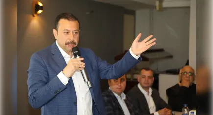 AK Partili Kaya'dan Zeybek'e: “Cambaza bak oyunu” benzetmesi