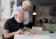 Alzheimer’a karşı yeni yöntem: Beyninizi geleceğe taşıyan 5 altın adım