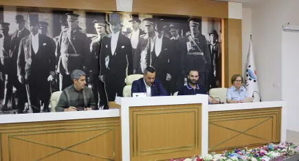 Çiğli’de olağanüstü toplantıya protesto: AK Parti grubu katılmadı