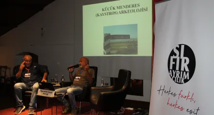 Efes Selçuk’ta ‘Yerel Kültür Politikaları’ söyleşisi