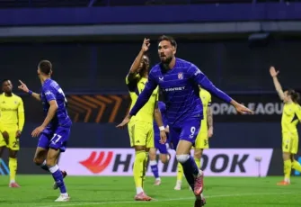 Fenerbahçe, Dinamo Zagreb karşısında varlık gösteremedi: Avrupa Ligi'ne puansız başladı!