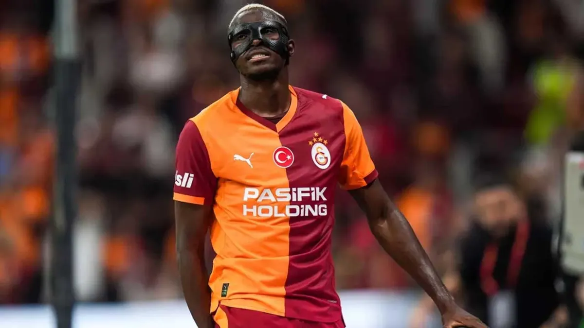 Osimhen&#039;in sahalara döneceği gün belli oldu! haberinin görseli