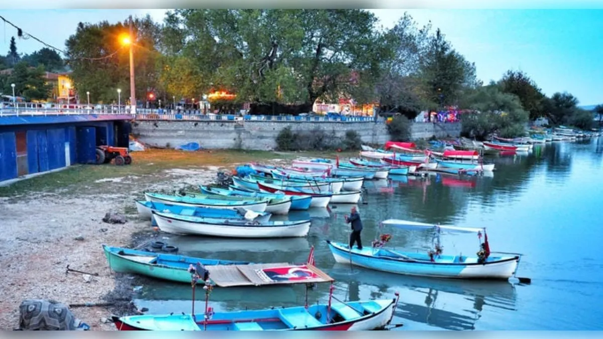 Uluabat Gölü’nün İncisi: Gölyazı haberinin görseli