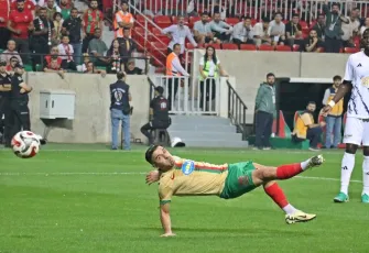 Yılmaz Vural ilk maçında Amed Sportif Faaliyetler'e mağlup oldu!