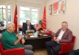 Başkan Balkan’dan CHP’li Yalaz’a ziyaret: Biz büyük bir aileyiz