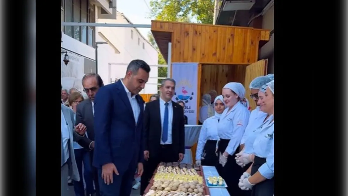 Başkan Yıldız duyurdu: Çiğli’de istihdam atağı haberinin görseli
