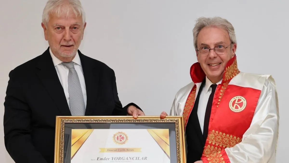 EBSO Başkanı Ender Yorgancılar’a çifte onur! Hem fahri doktora hem onursal üyelik haberinin görseli