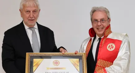 EBSO Başkanı Ender Yorgancılar’a çifte onur! Hem fahri doktora hem onursal üyelik
