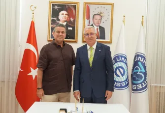 Ege Üniversitesi’nden sanayi gazlarını alglerle temizleyecek proje TÜBİTAK’tan destek aldı