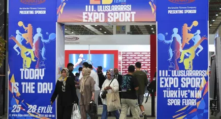 Türkiye Vücut Geliştirme ve Fitness Şampiyonası İzmir’de başladı