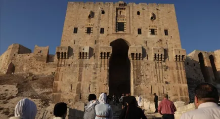 Binlerce yıllık Halep Kalesi yeniden hayat buldu: Tarihe yolculuk başlıyor!