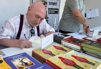İçimize bakan bir hikaye… Serdar Öztürk, Bornova Kitap Günleri'nde