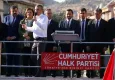 Özgür Özel’den sert çıkış: “Mansur Başkan’a uzanan kirli elleri bu millet kırar!”