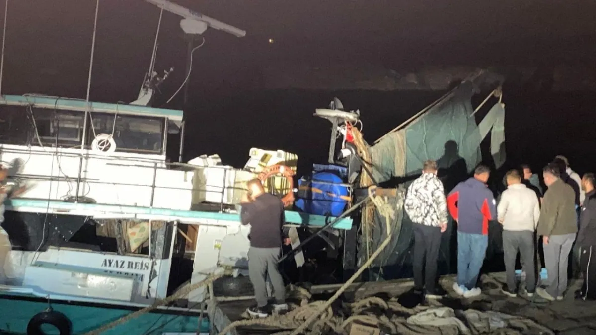 Samsun’da balıkçı teknesinde patlama! 4 yaralı, olay anı korkuttu haberinin görseli