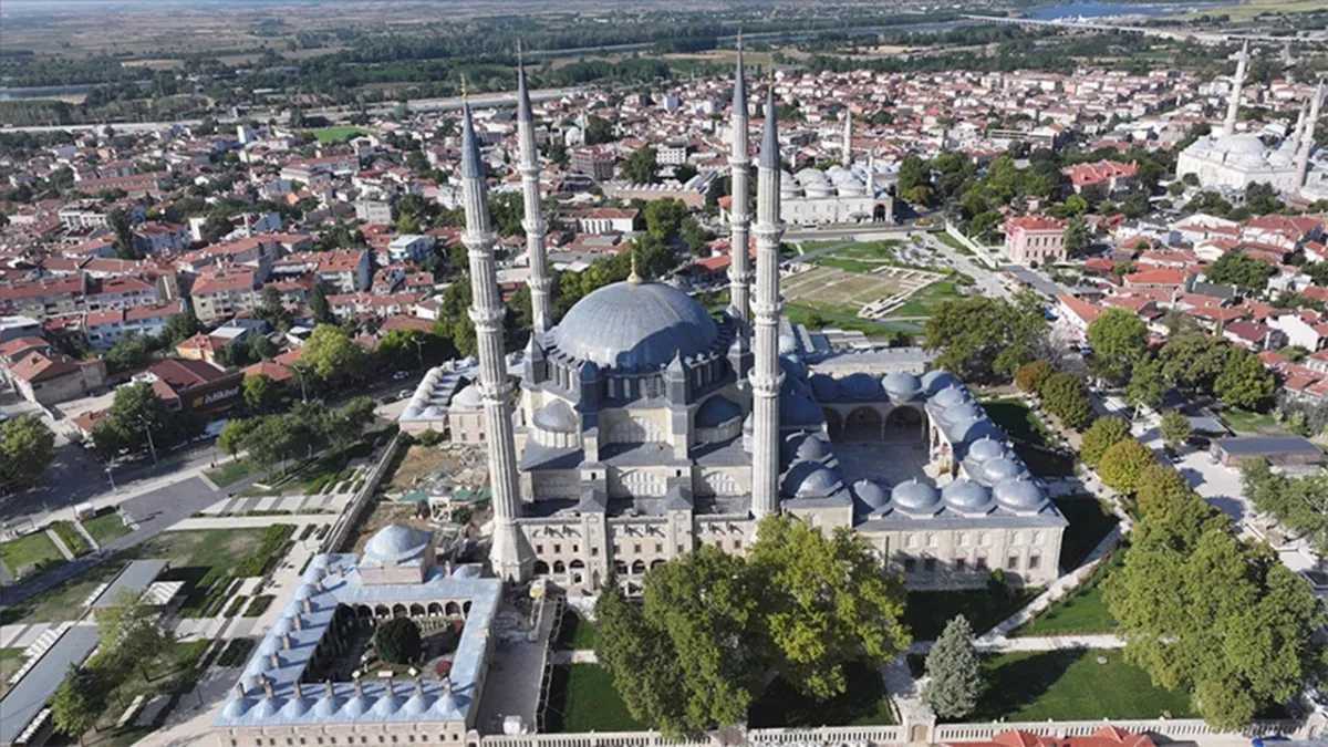 Selimiye Camii restorasyonunda mahkemeden yürütmeyi durdurma kararı  haberinin görseli