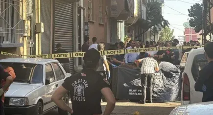 Boşanma aşamasındaki eşini katledip intihar etti