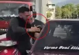 Bursa’da yol verme tartışması kamerada: Otomobil sürücüsü motosikletçinin kaskını aldı
