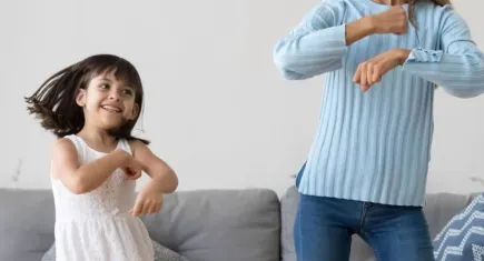 Çocukların yeni kahramanı: Oyun ablası nedir, neden tercih ediliyor?