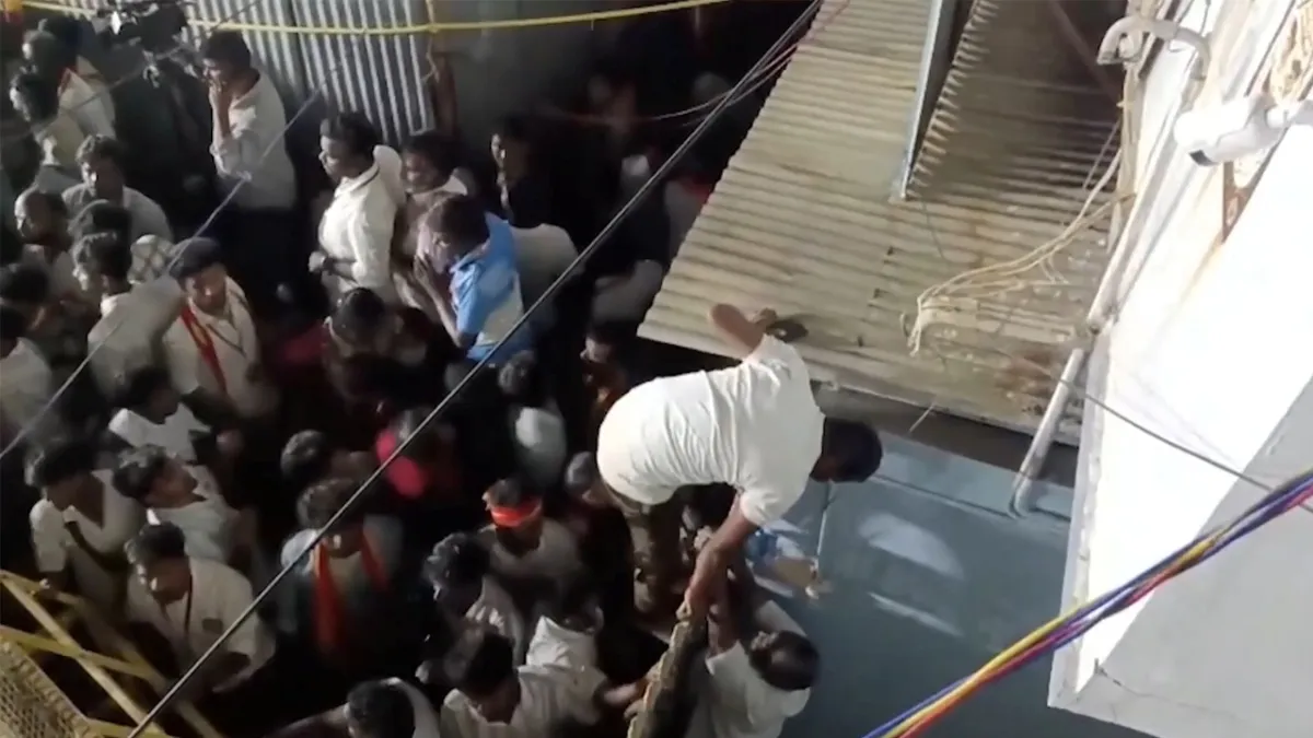 Hindistan’daki miting faciayla sonuçlandı: İzdihamda 38 kişi öldü, 58 kişi yaralandı haberinin görseli