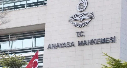 AYM’den emsal karar: Enflasyonla eriyen alacak ‘hak ihlali’ sayıldı