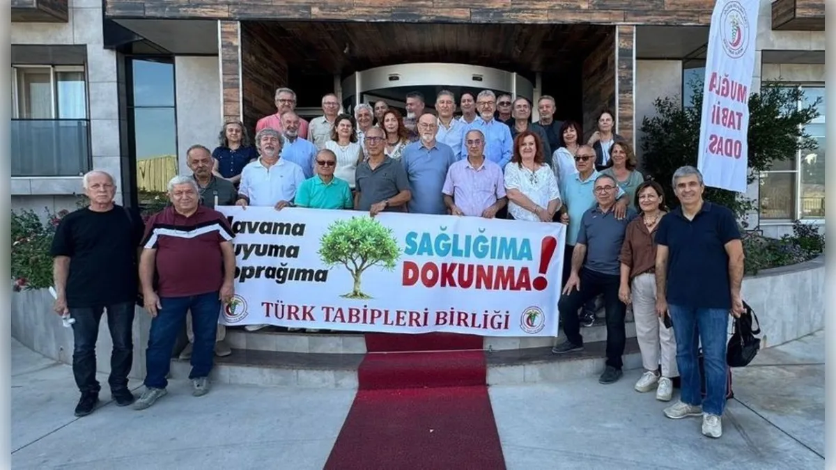 Ege Bölgesi Tabip Odaları Muğla&#039;da buluştu: Torba yasa bir halk sağlığı sorunudur haberinin görseli