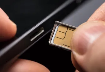 Fiziksel SIM kartların sonu geliyor