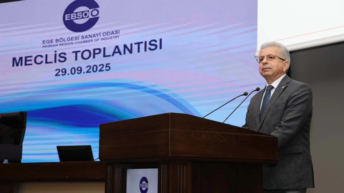 İEÜ Rektörü Abacıoğlu’ndan Z Kuşağı analizi: Biz onların dijital dünyasında misafiriz haberinin görseli