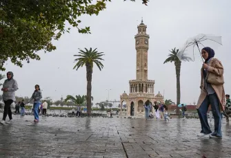 İzmir 121 gün sonra yağmura kavuştu