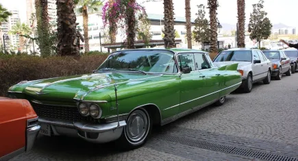 İzmir’de klasik araçlar ile rekor kırdı