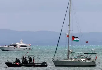 Sumud Filosu'nda su alan teknedeki yolcuları Türkiye tahliye etti
