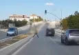 Trafikte taşlı saldırı: Minibüs şoförü yakalandı