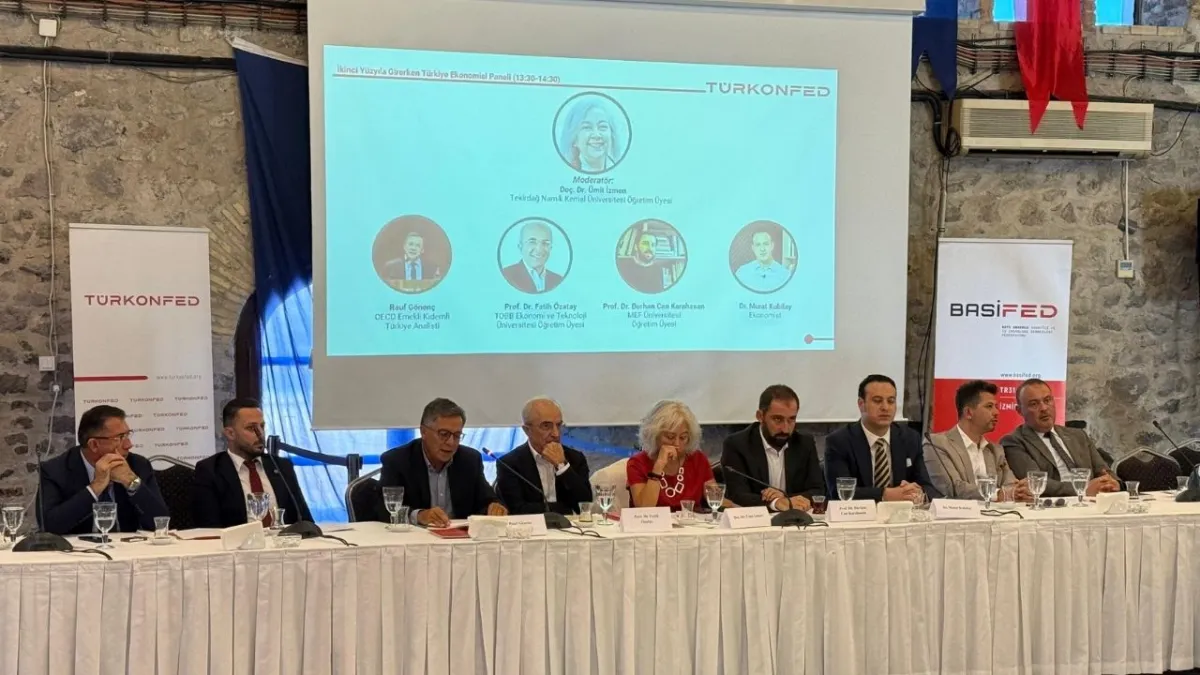 TÜRKONFED’den “İkinci yüzyıla girerken Türkiye ekonomisi” kitabı yayımlandı haberinin görseli