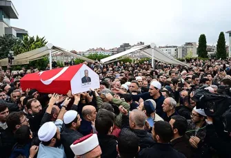 Yavuz Bülent Bakiler, İstanbul’da son yolculuğuna uğurlandı