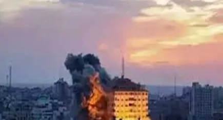 Yemen’den İsrail’e füze saldırısı