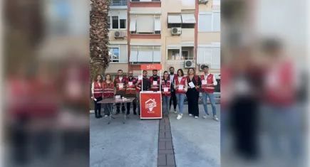 CHP İzmir İl Gençlik Kolları’ndan Demokrasi Üniversitesi’ne ziyaret