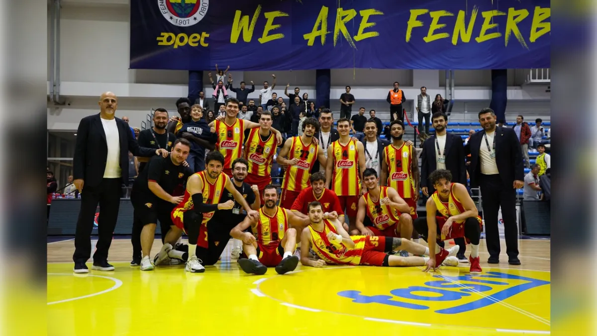 Göztepe, son çeyrekte Fenerbahçe Koleji’ni yendi haberinin görseli